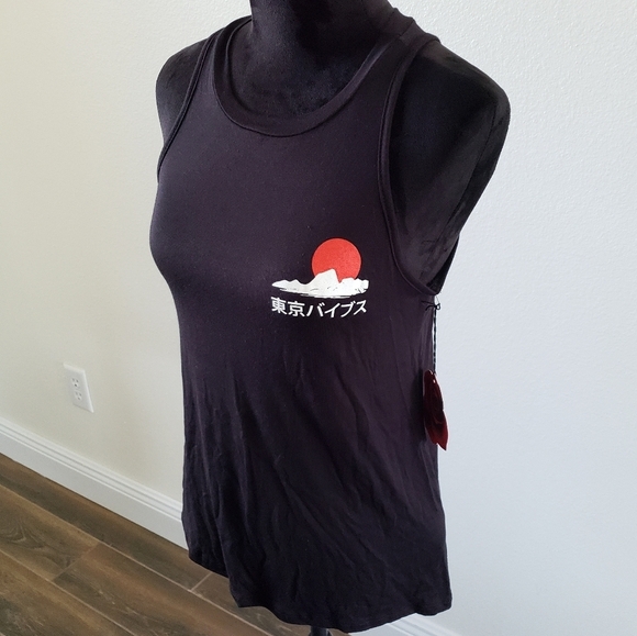 Local Lab Tokyo Vibes Tank - Picture 2 of 7